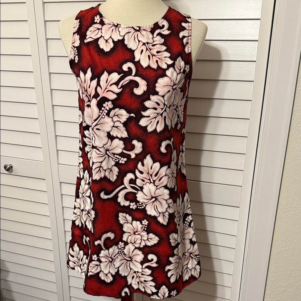 ROYAL CREATIONS Vintage Hawaiian Dress